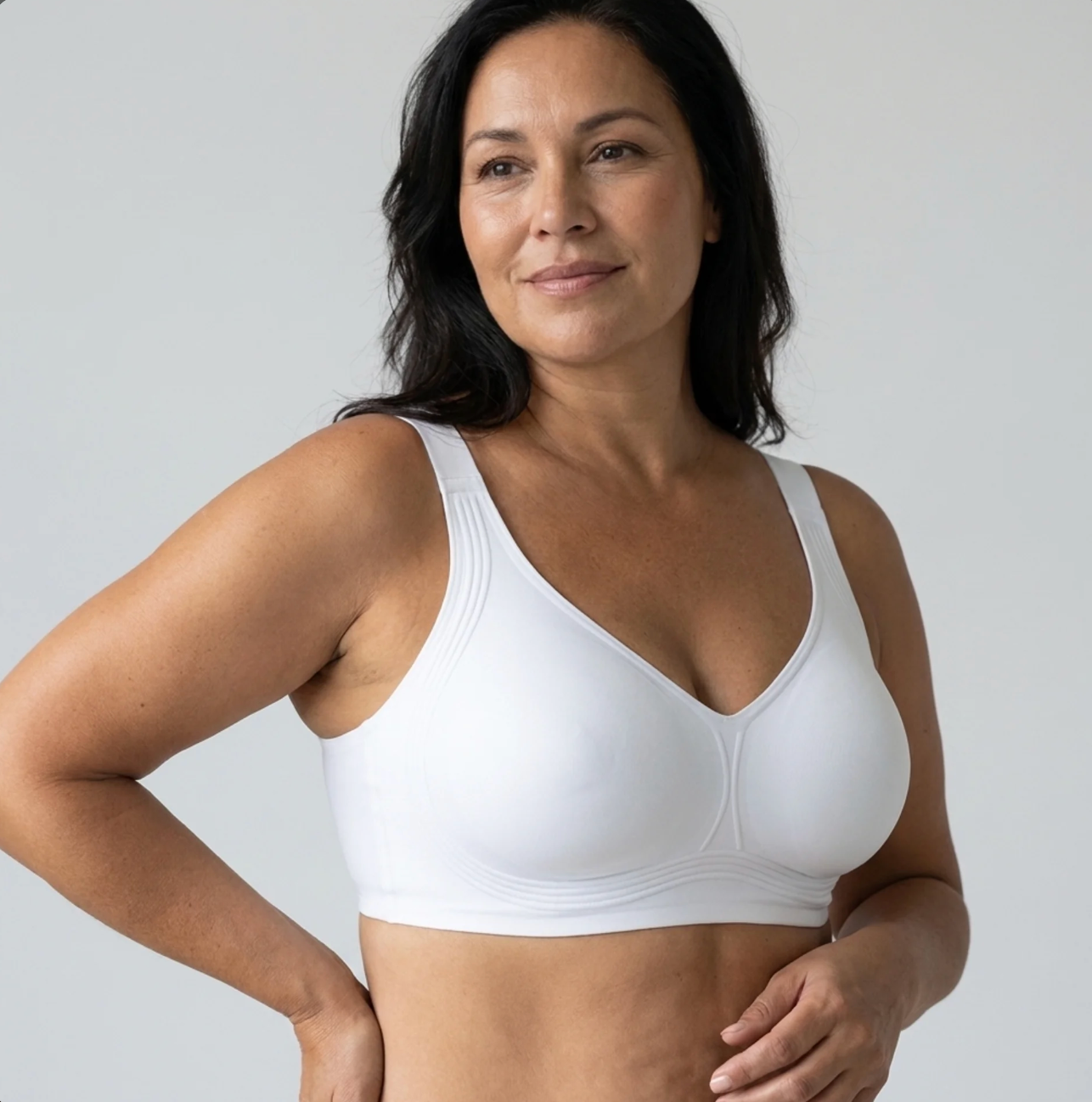 Le soutien-gorge sans armatures qui maintient, galbe et soulage et embellit enfin les poitrines généreuses.